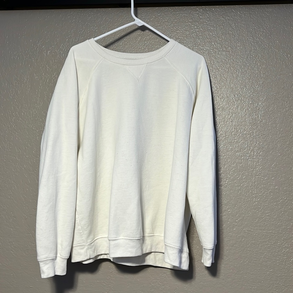 XL Cute white (thin) crew neck.